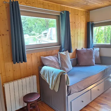 Roulotte De Lustin Chalet